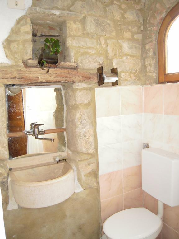 Borgo Vecchio Hotel Montalcino Eksteriør billede