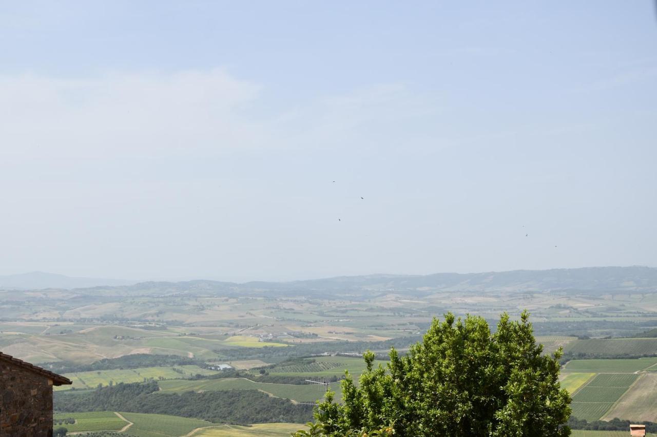 Borgo Vecchio Hotel Montalcino Eksteriør billede